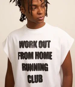 Regata Boxy Cropped em Malhão com Estampa Lettering