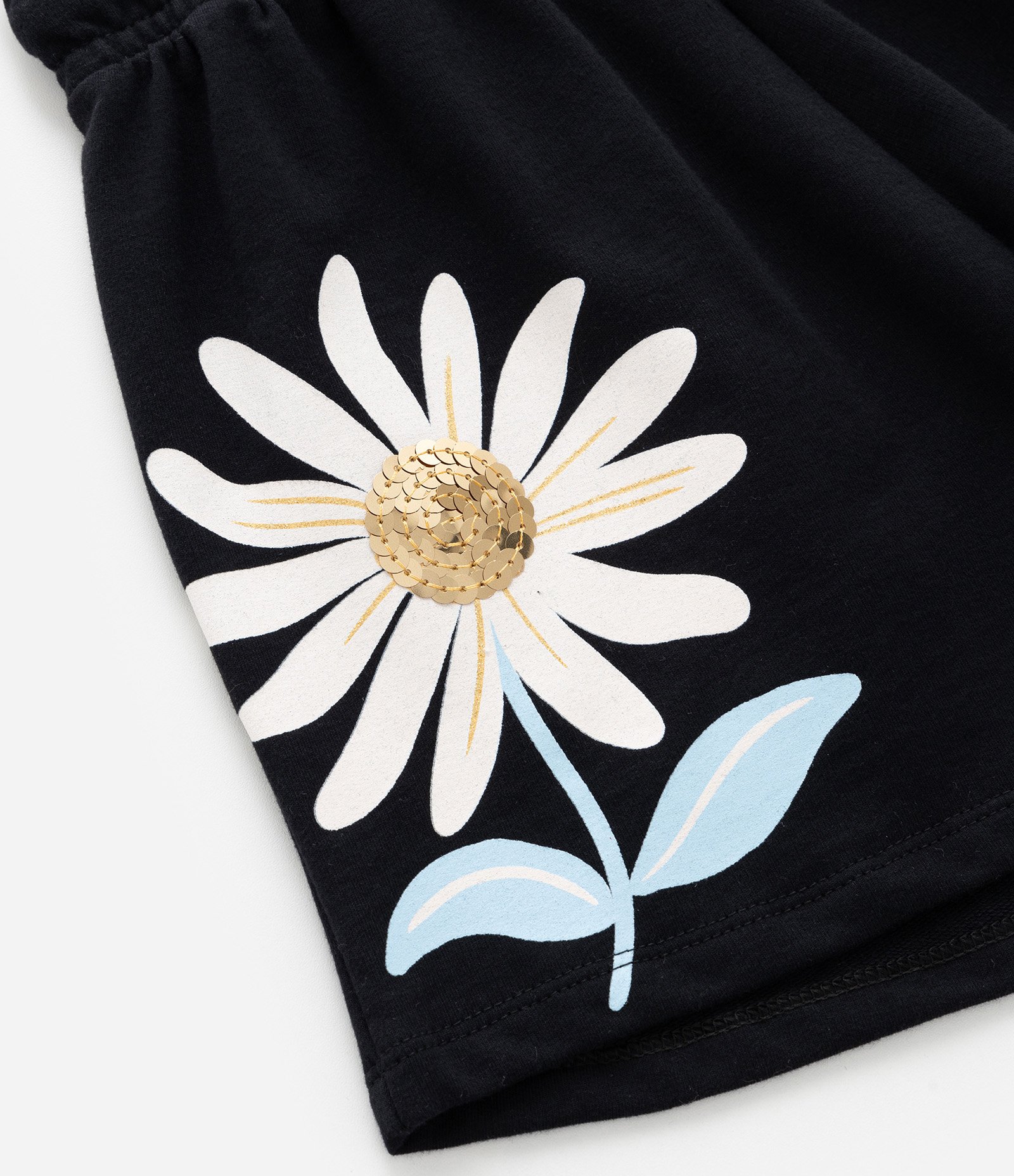 Short Infantil Estampado de Flores e Detalhe de Paetê - Tam 5 a 14 anos Preto 4