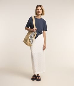 Saia Midi Evase de Renda com Fenda