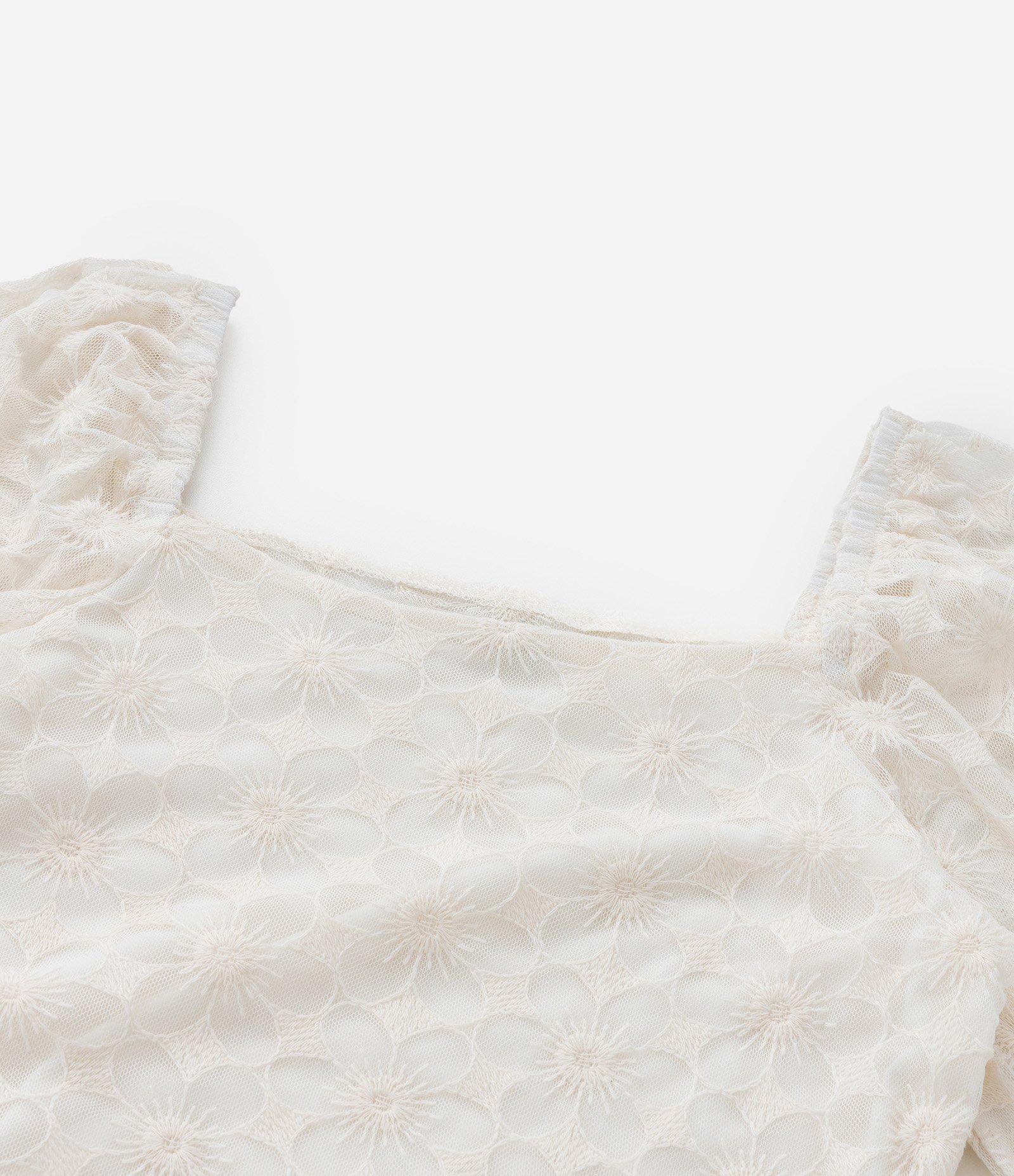 Blusa Cropped Infantil em Tule com Textura Floral - Tam 5 a 14 Anos Bege 5