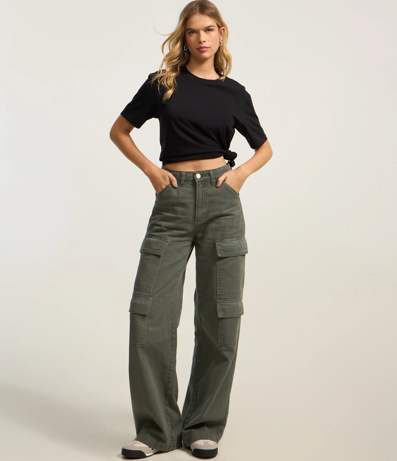 Camiseta Regular em Algodão com Manga Curta Preto 2