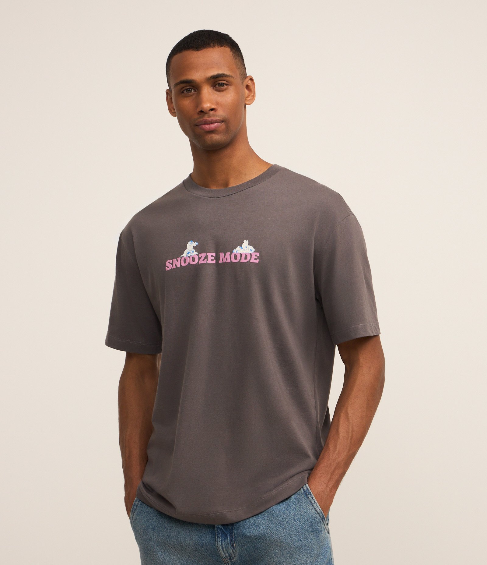 Camiseta Relaxed com Estampa Lilo e Stitch Cinza 1