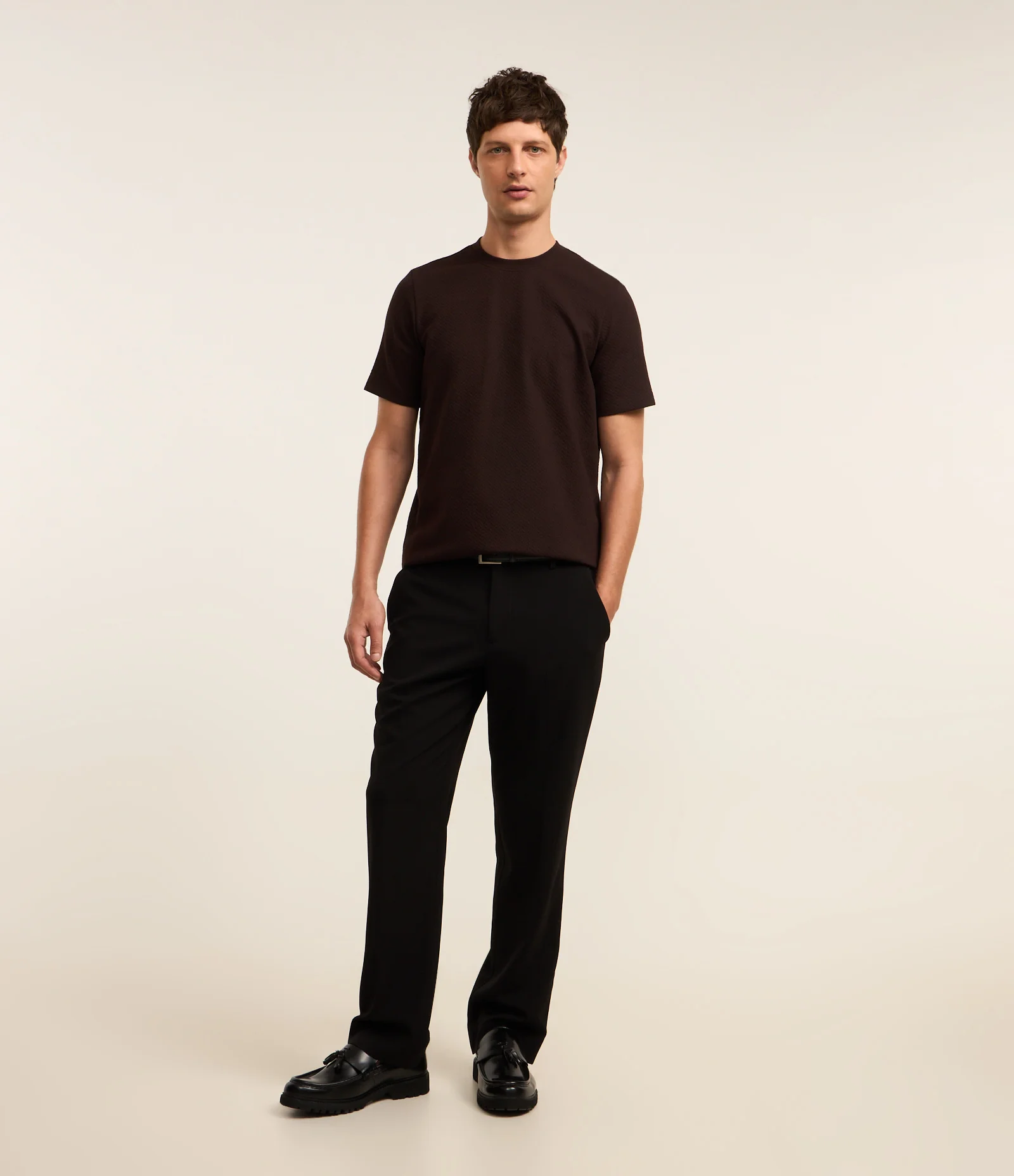 Camiseta Básica em Algodão com Textura Marrom 2