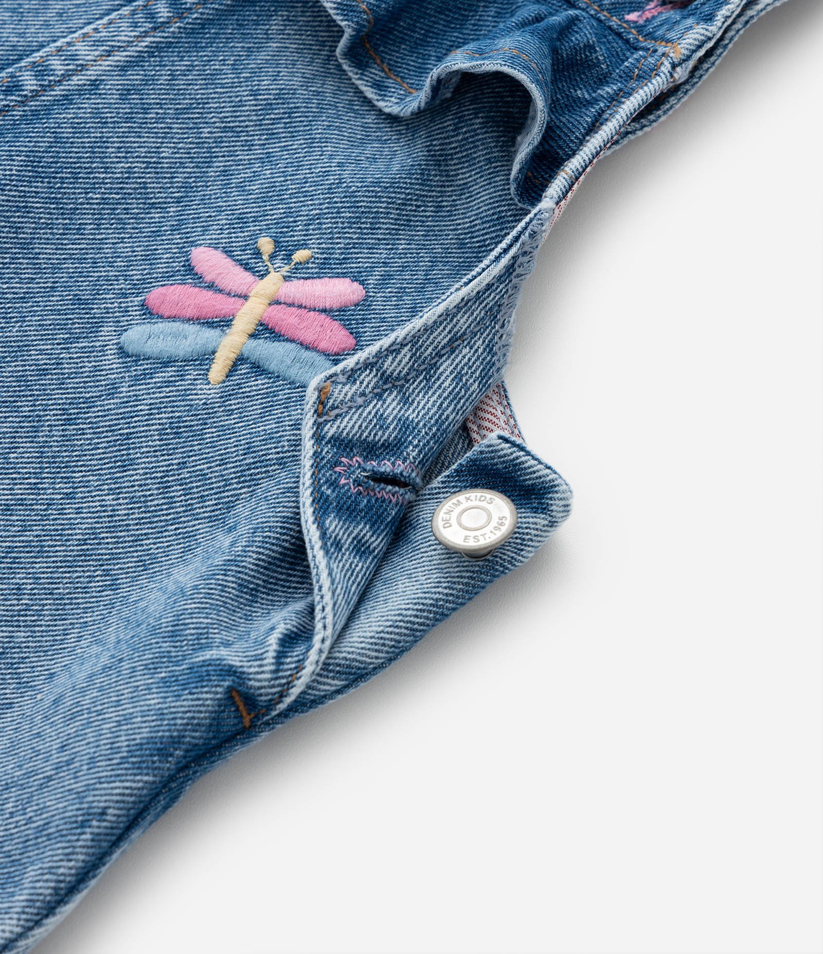 Salopete Infantil com Bordado Arco-Íris e Flores - Tam  1 a 5 Anos Azul 5