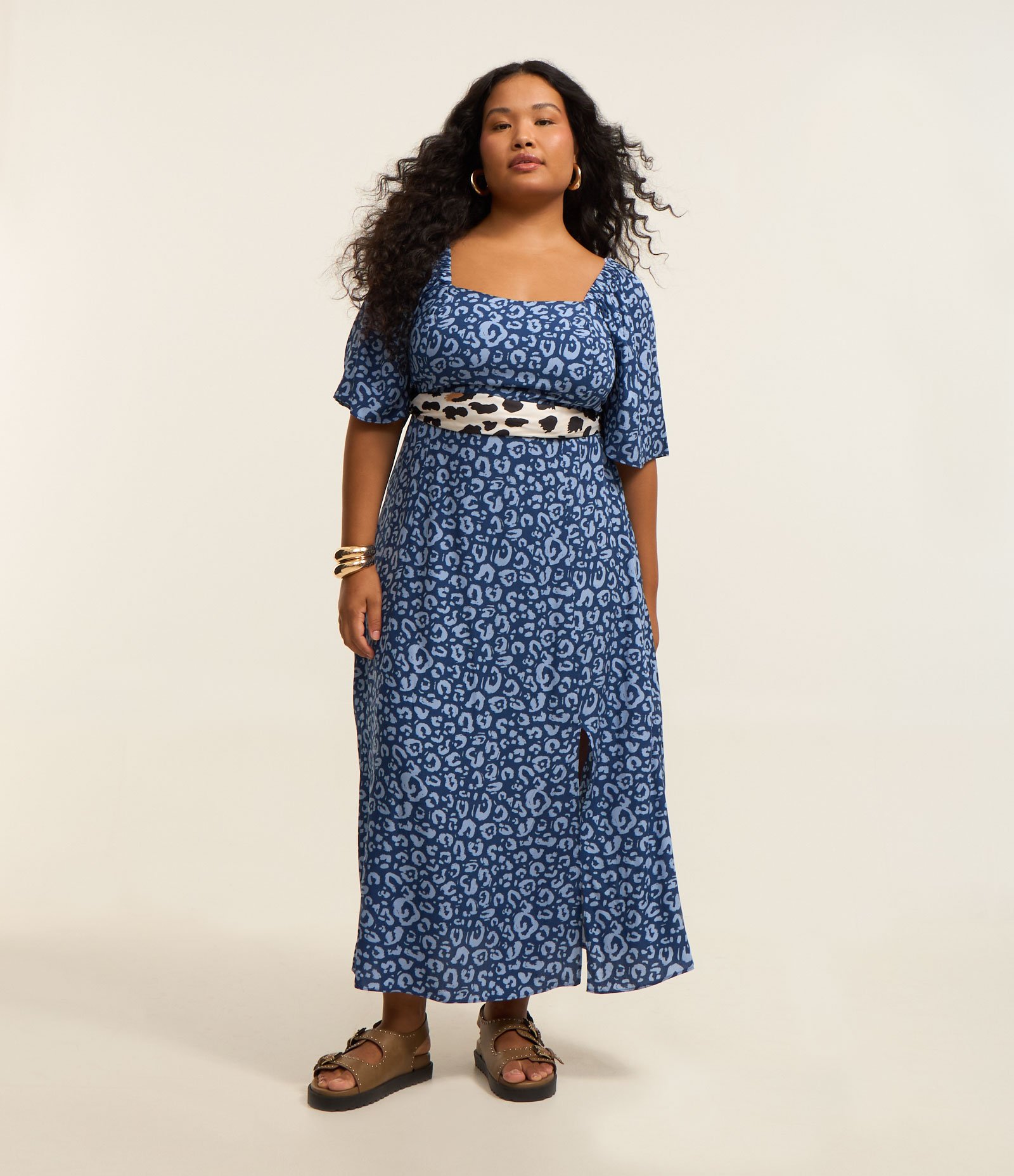 Vestido Midi em Chalis com Estampa Onça Curve & Plus Size Azul 1