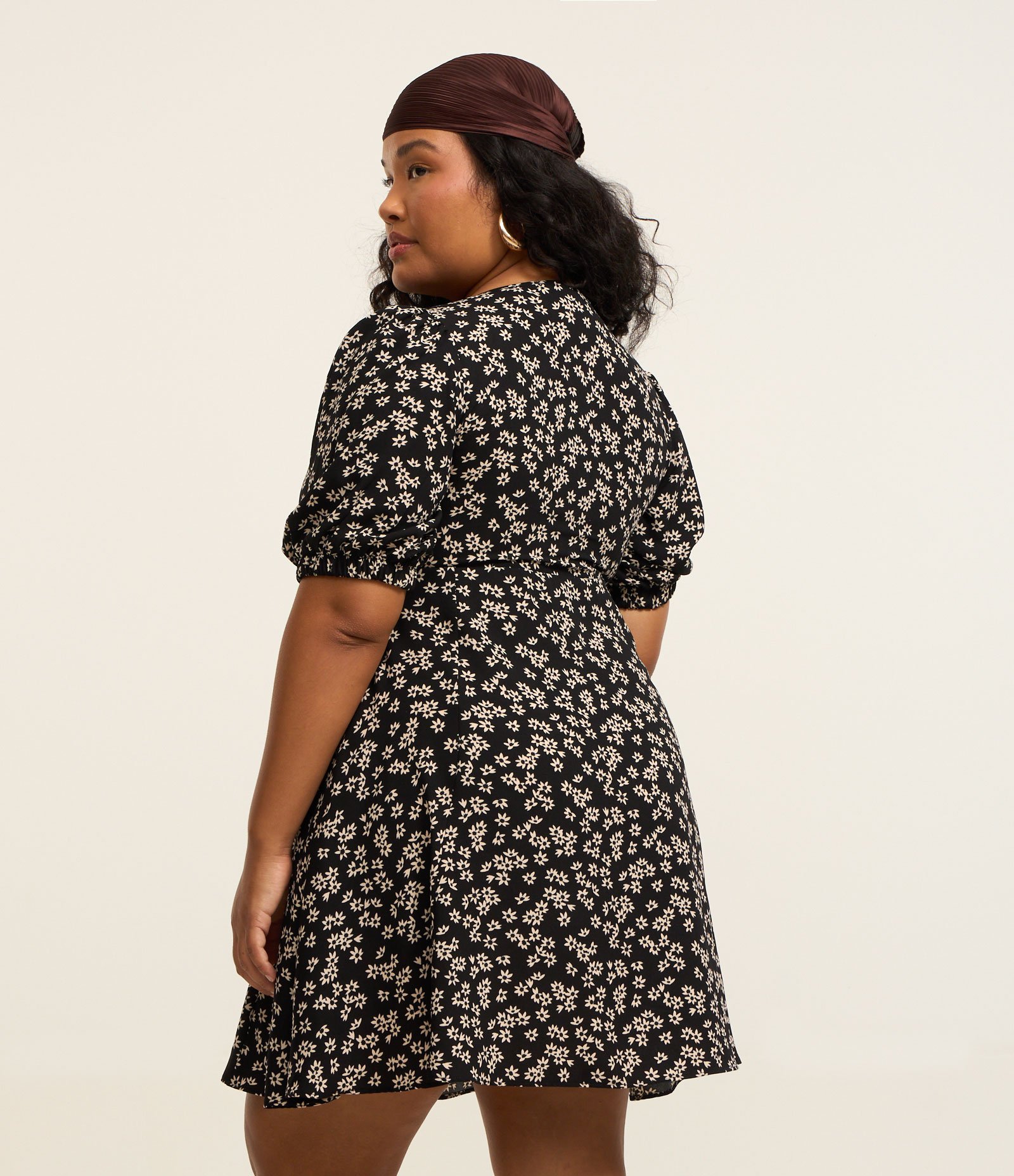 Vestido de Crepe com Estampa Floral Liberty Curve & Plus Size Preto 3