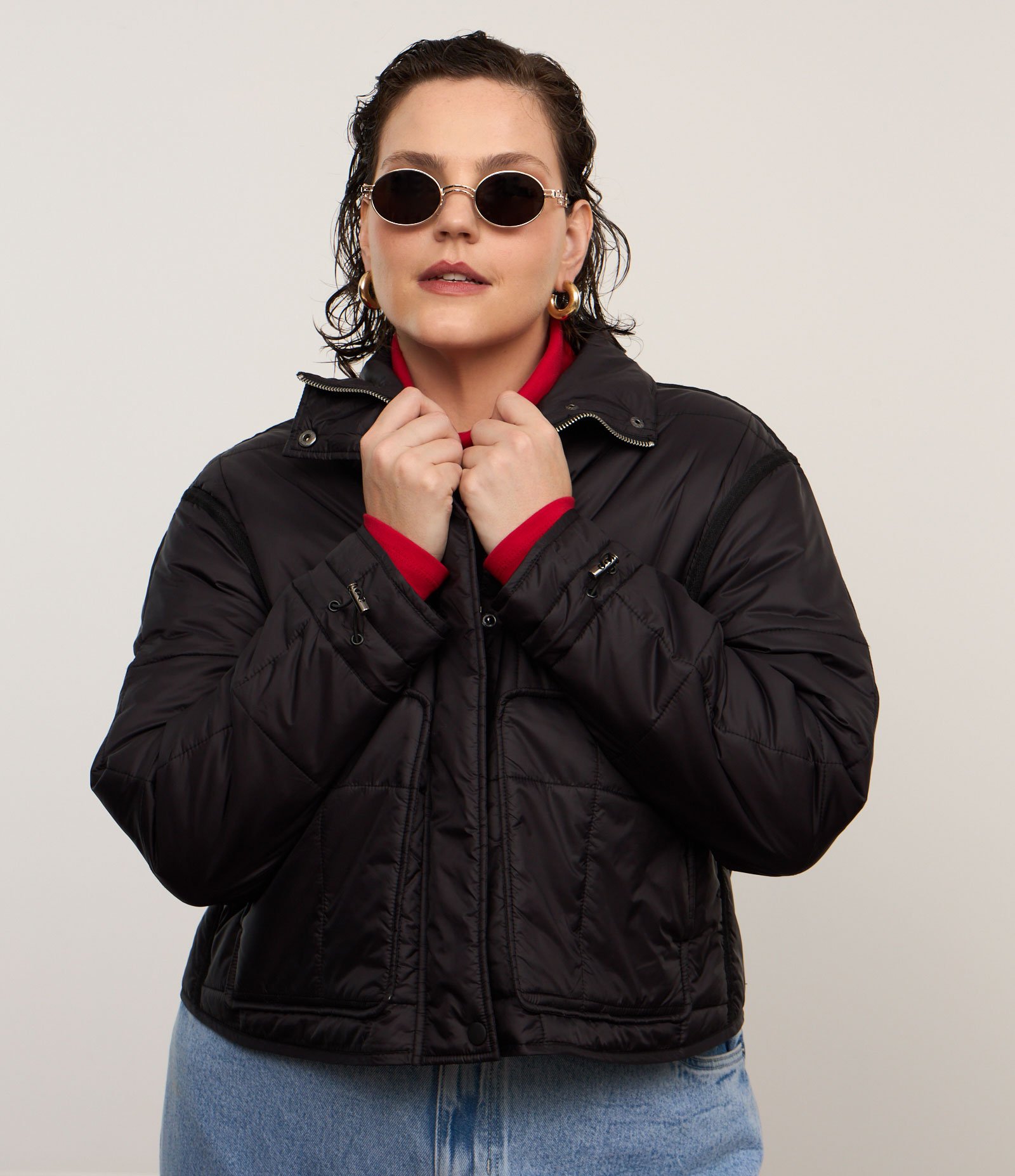 Jaqueta Curta Puffer com Bolsos Grandes Curve & Plus Size Preto 1