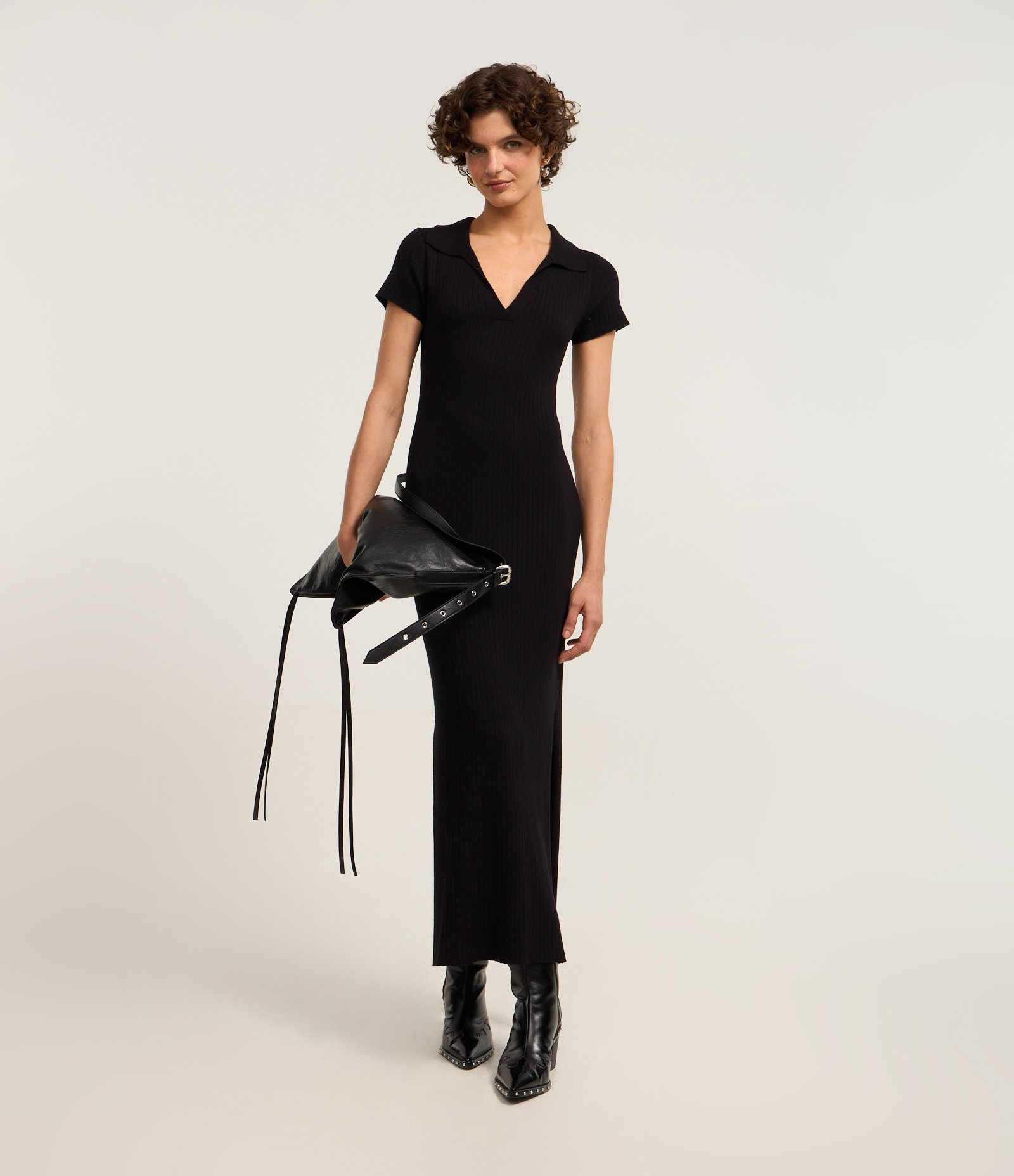 Vestido New Midi em Tricô com Gola Polo Preto 1