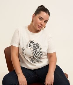 Blusa Estampada de Tigre com Tachinhas Curve & Plus Size