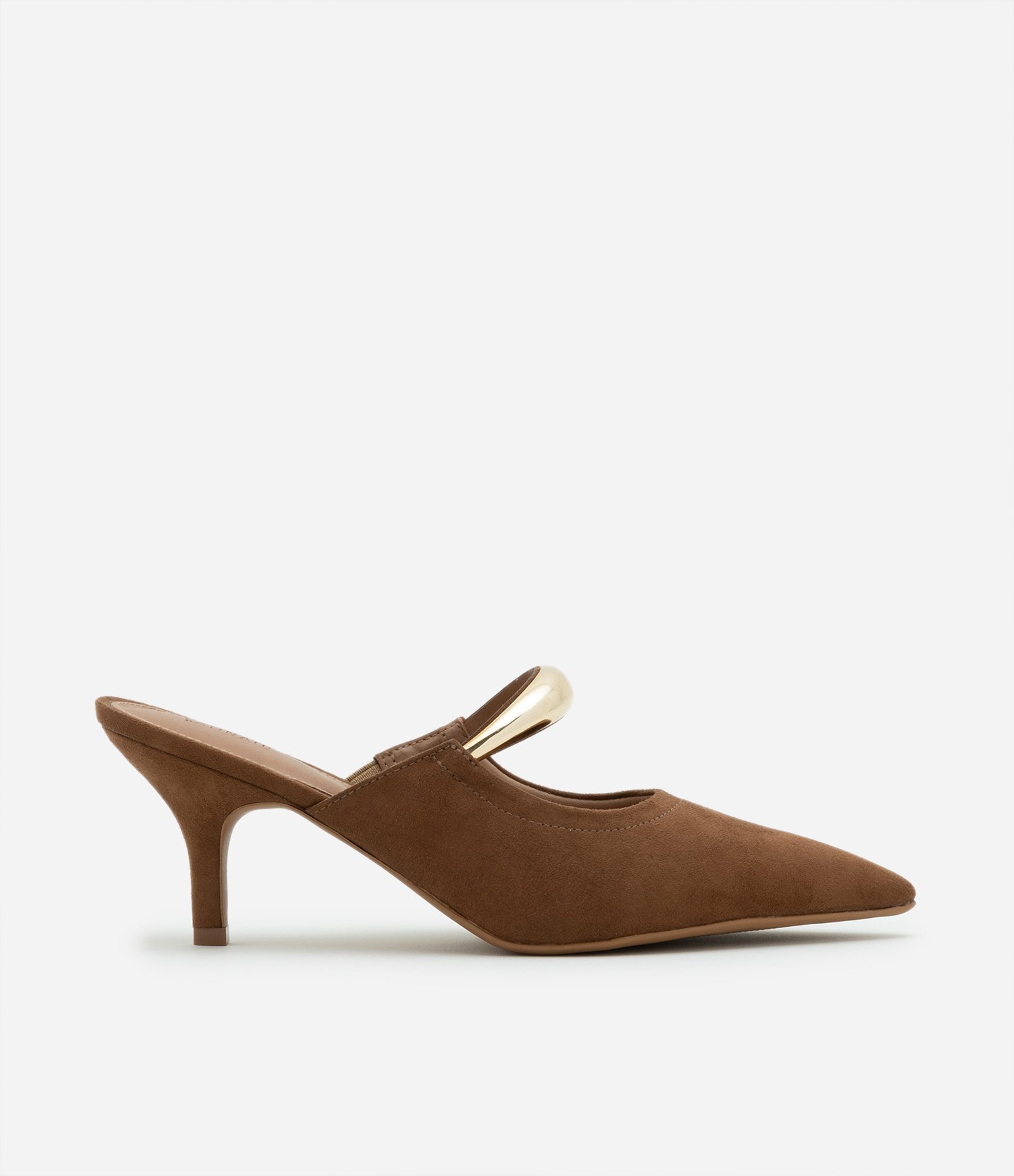 Sapato Scarpin Mule em PU com Detalhe em Metal Bold Marrom Caramelo 2