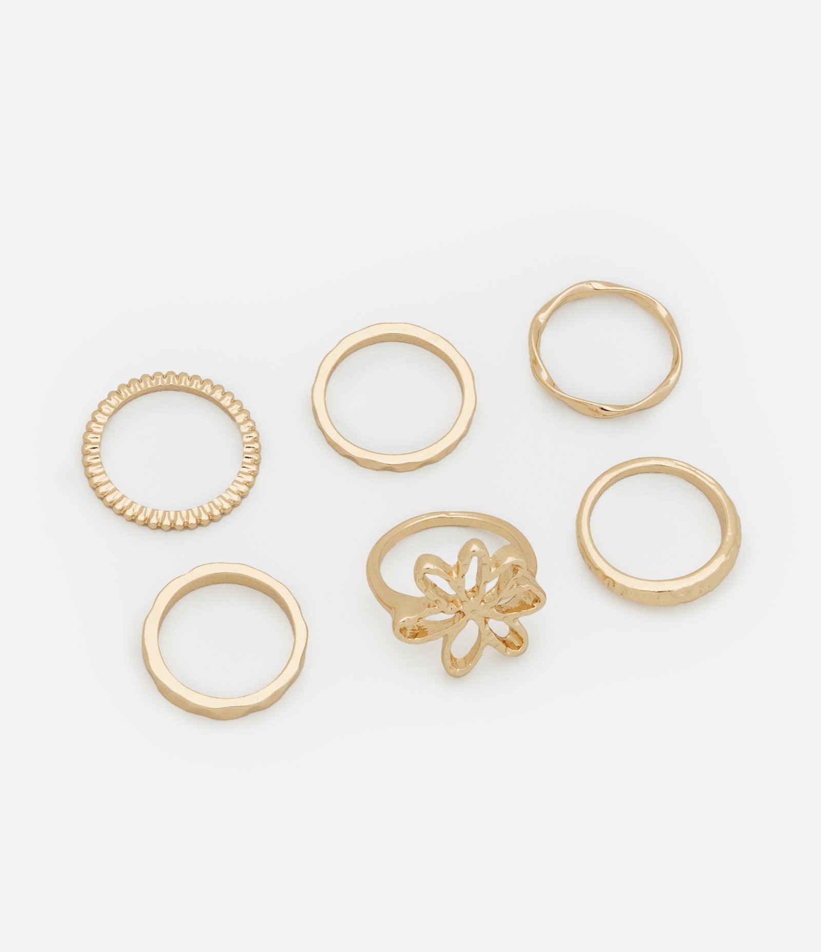 Kit 06 Anéis em Metal com Texturas e Flor Efeito Martelo Dourado 1