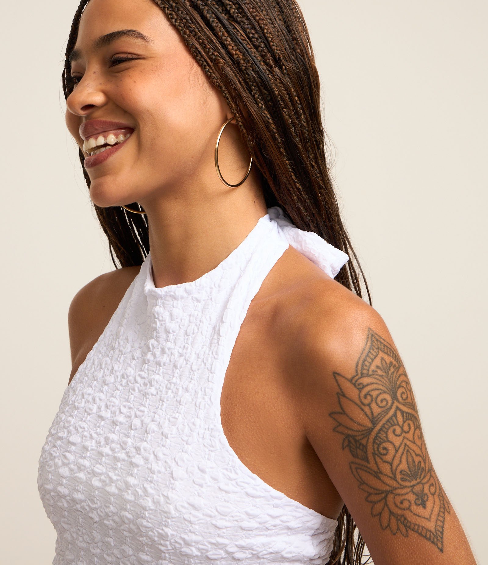 Body Frente Única Texturizada com Amarração no Pescoço Branco 5