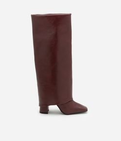 Bota Cano Alto em PU com Bico Quadrado e Pala Longa