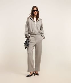 Calça Reta em Malha com Listras e Cintura Alta