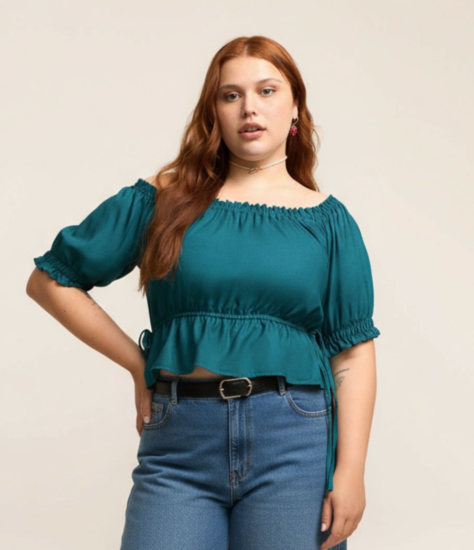 Blusa em Viscose Linho com Manga Bufante Curve & Plus Size Verde 1