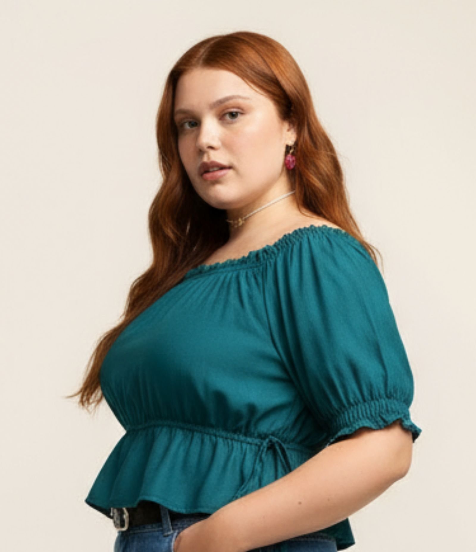 Blusa em Viscose Linho com Manga Bufante Curve & Plus Size Verde 4