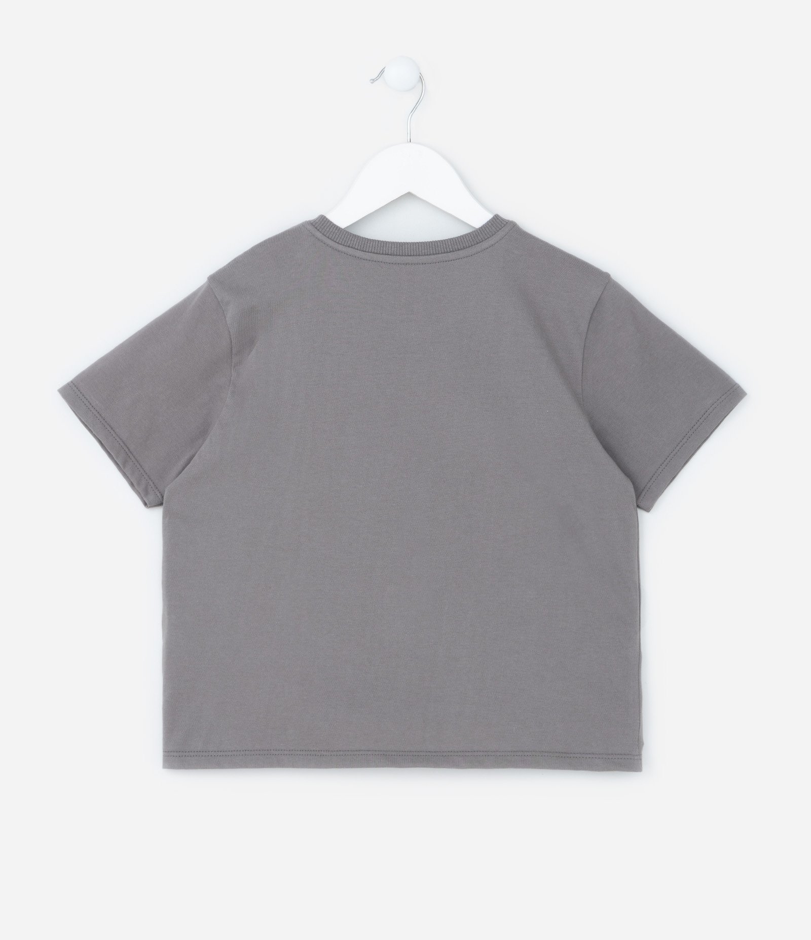 Camiseta Comfort Infantil com Estampa Kuromi - Tam 5 a 14 Anos Cinza 2