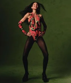 Maio em Microfibra com Decote Profundo e Estampa Floral