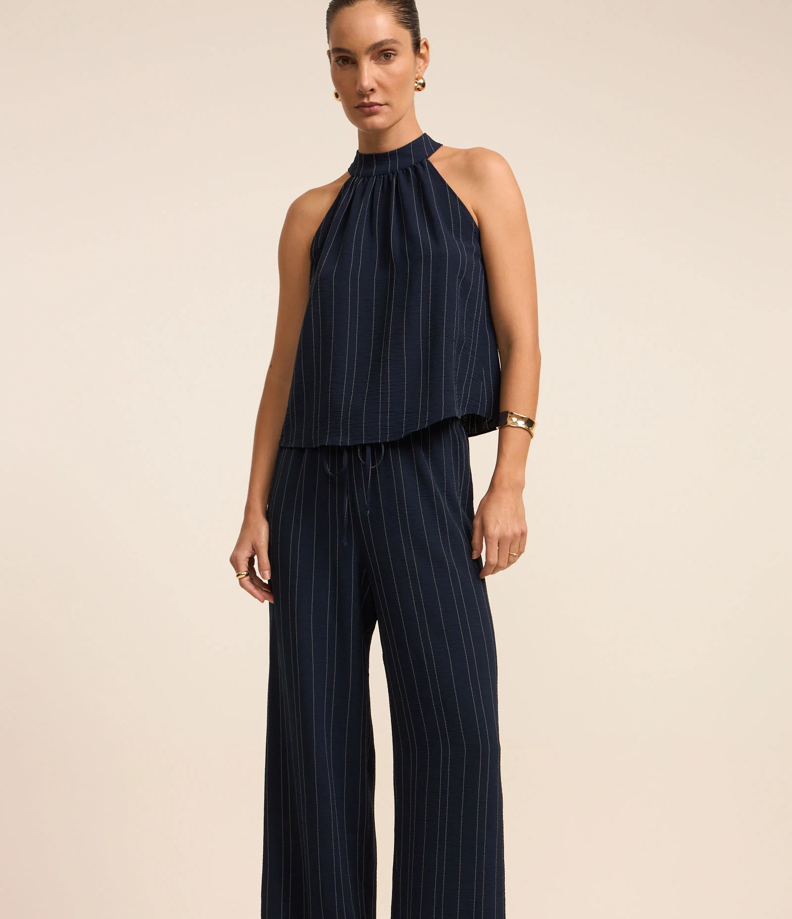 Calça Pantalona Listrada com Efeito Airflow Azul 2