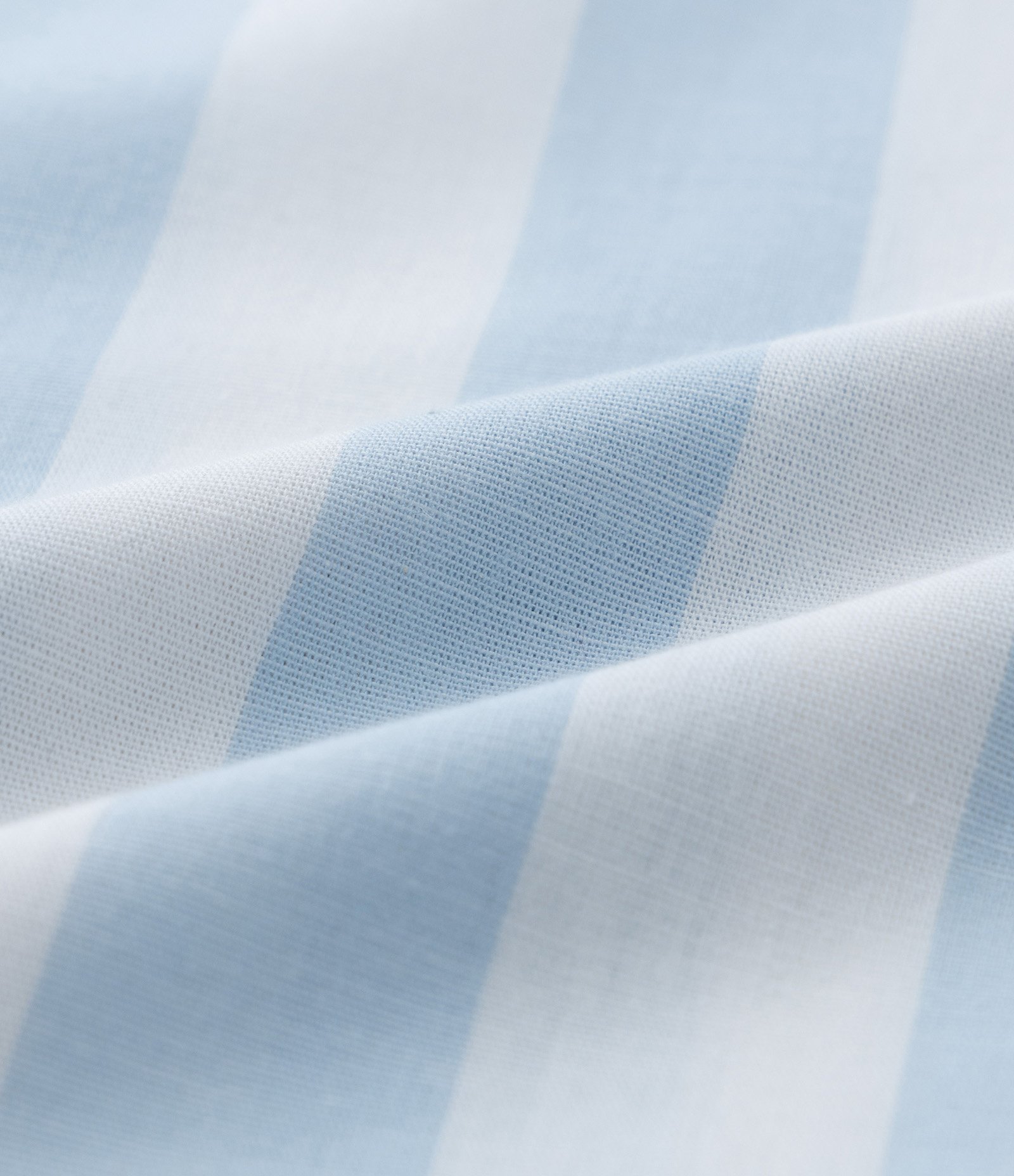 Camisa em Tricoline Listrada Curve & Plus Size Azul/Branco 7