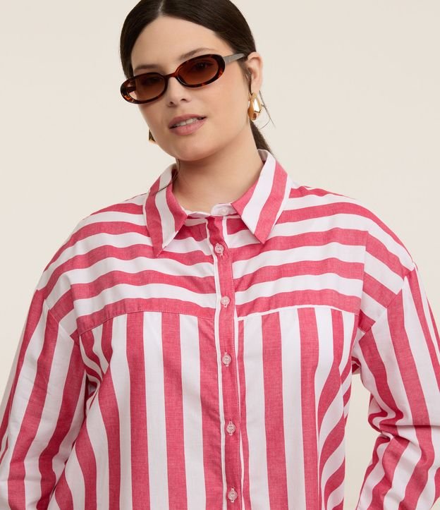 Camisa em Tricoline Listrada Curve & Plus Size