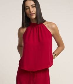 Blusa Sem Manga em Airflow e Decote Halter com Amarração