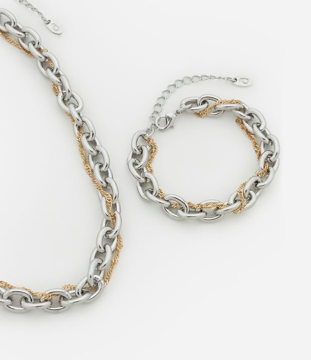 Conjunto Colar e Pulseira em Metal com Dois Tipos de Correntes