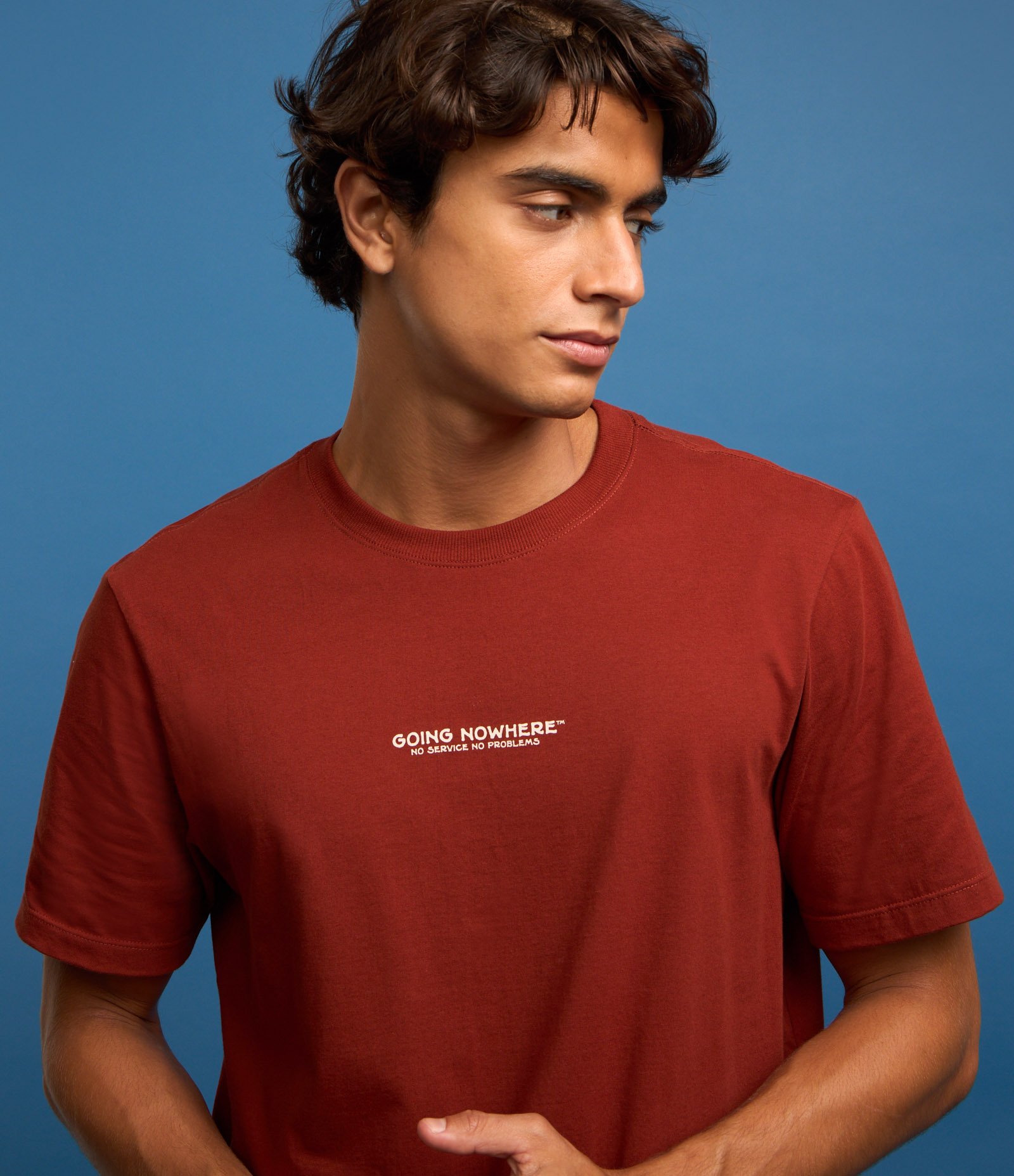 Camiseta Comfort em Algodão com Estampa de Montanhas Vermelho 5