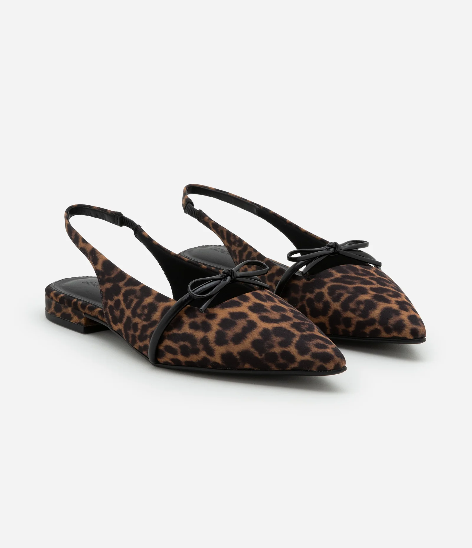 Sapatilha Slingback Estampa Animal Print e Laçinho Onça 2
