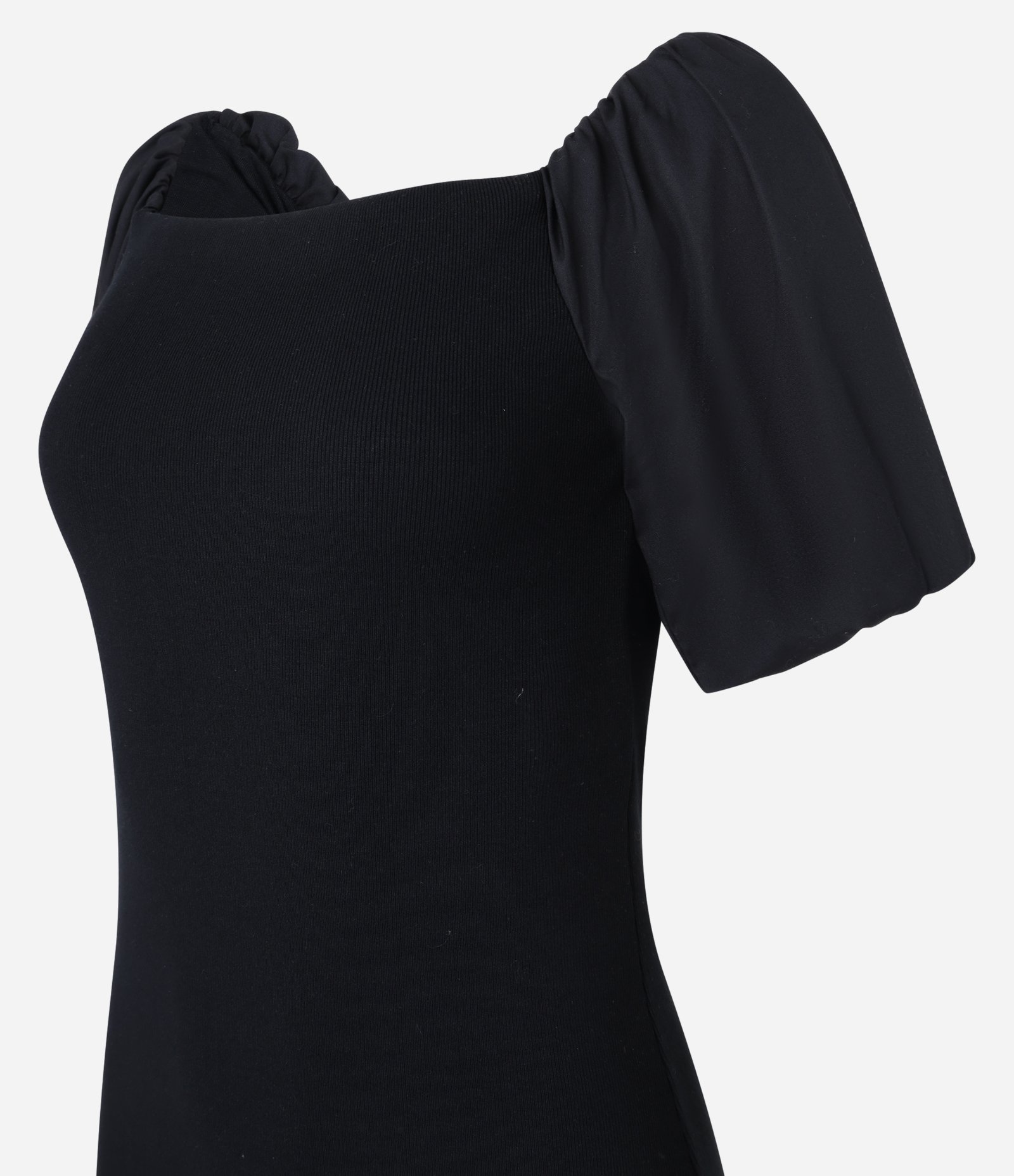 Vestido Curto em Viscose Ombro a Ombro Preto 6