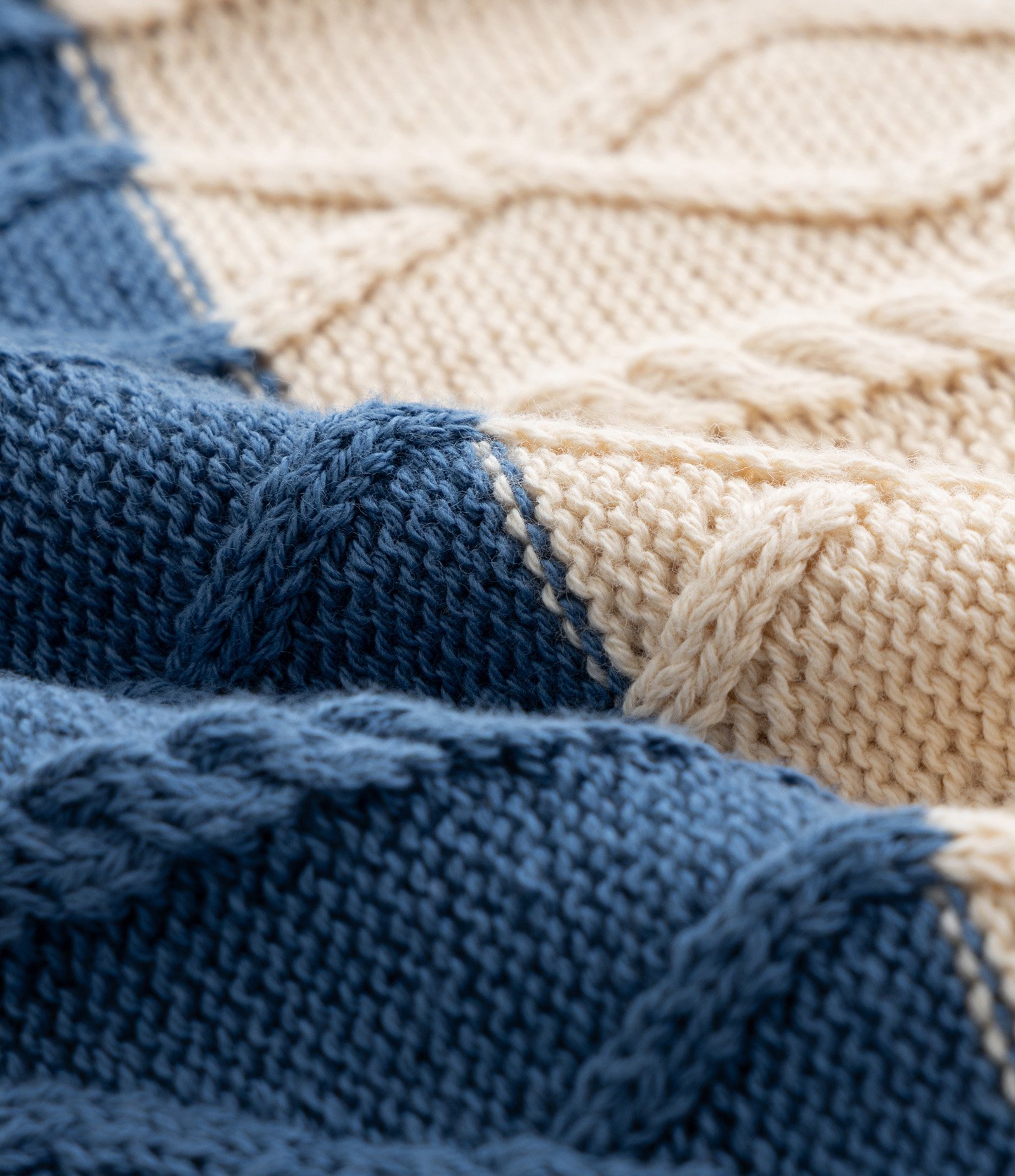 Suéter Infantil com Textura Trançada e Blocos de Cor - Tam 1 a 5 Anos Marrom/Bege/Azul 3