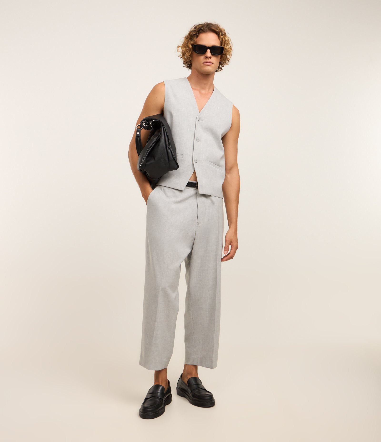 Colete em Alfaiataria com Gola em V Branco 2