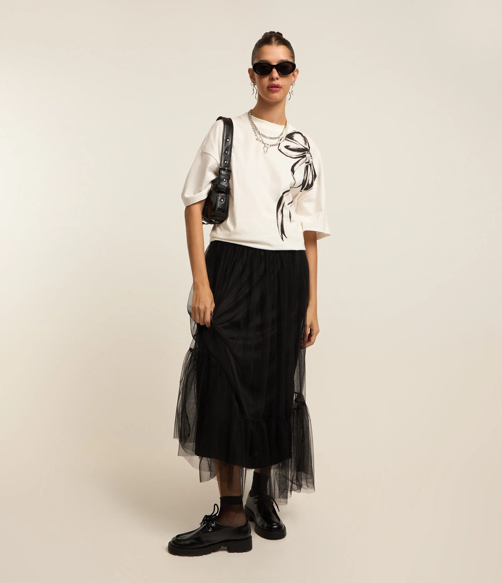 Saia Midi em Tule com Transparência Preto 1