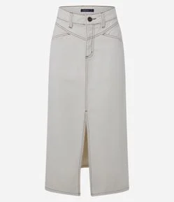 Saia Midi em Sarja com Fenda Frontal e Detalhe de Costuras