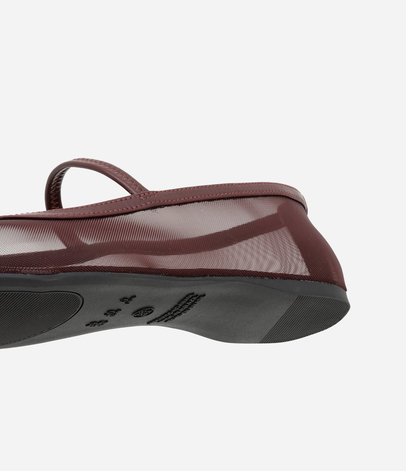 Sapatilha em PU com Bico Quadrado e Detalhe com Transparência Marrom 4