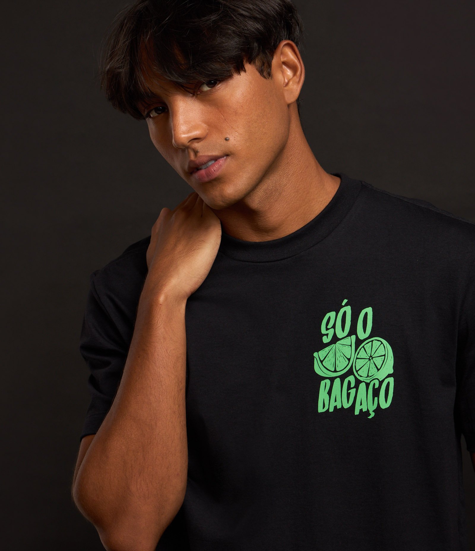 Camiseta Comfort em Algodão com Estampa Só o Bagaço Preto 5