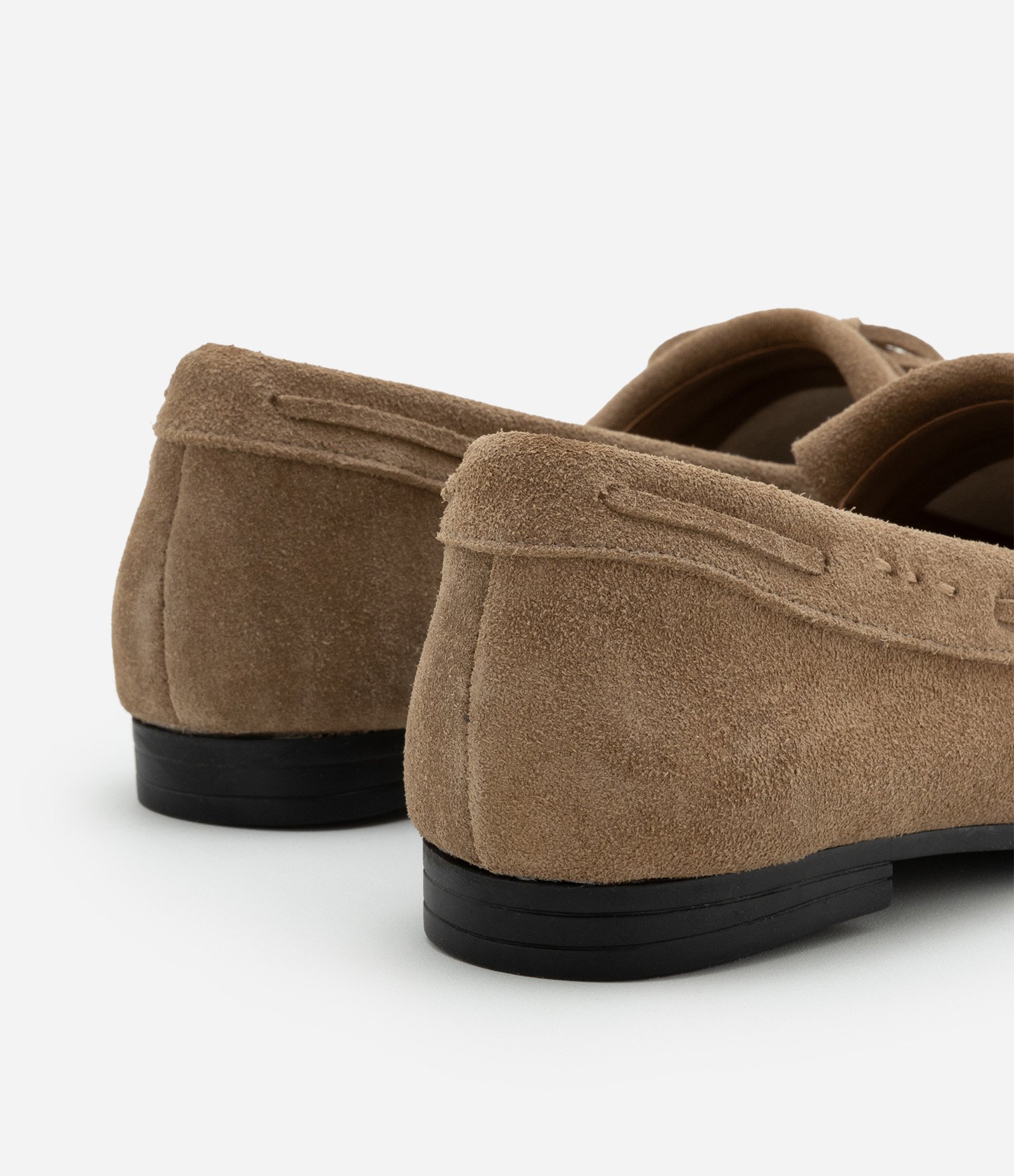 Mocassim em Couro Camurça com Detalhe de Franjinhas Marrom 3