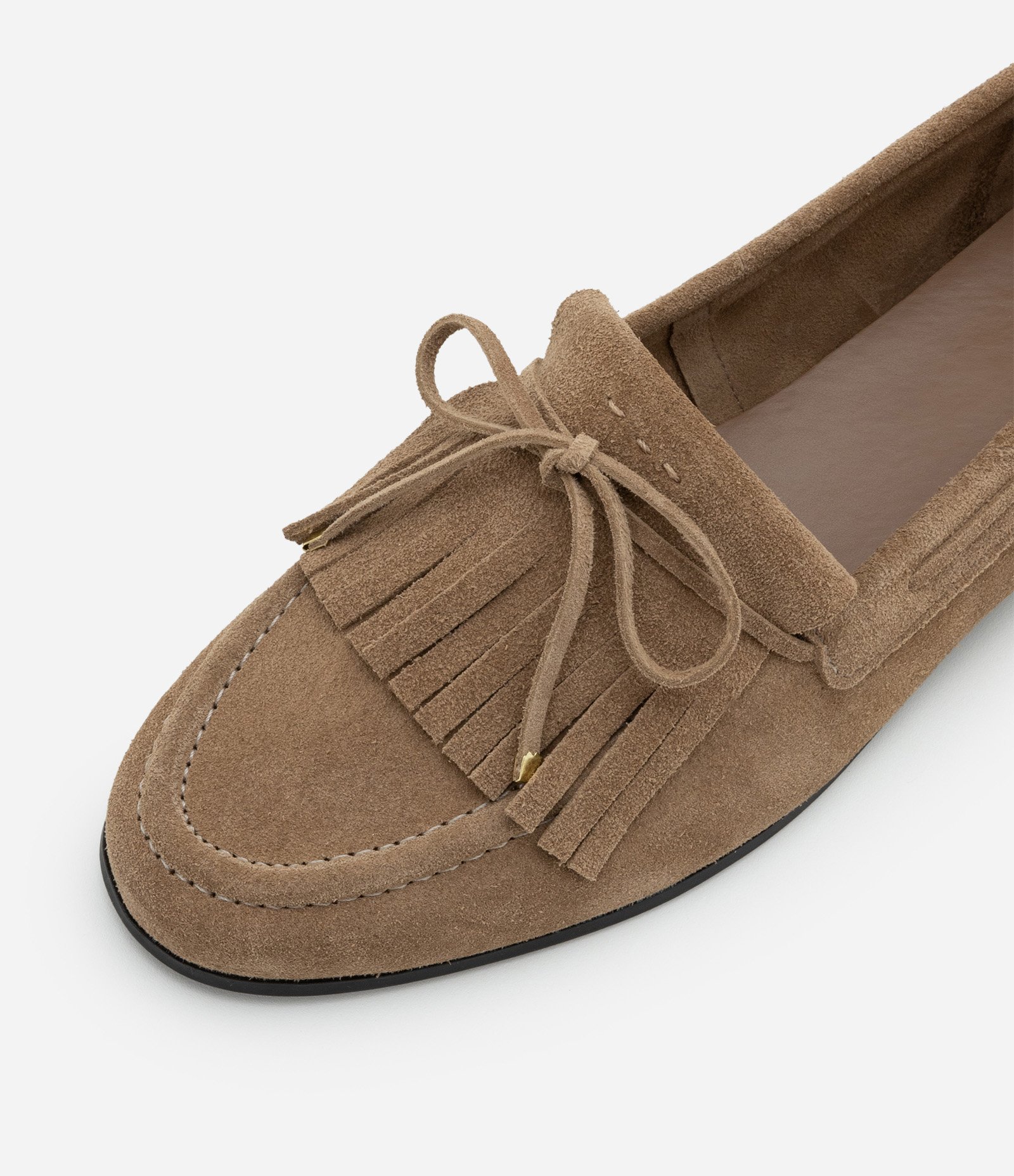 Mocassim em Couro Camurça com Detalhe de Franjinhas Marrom 5