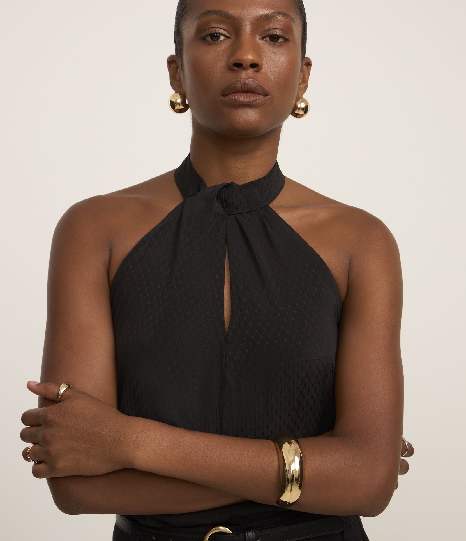 Blusa Sem Manga em Chiffon com Gola Halter Preto 3