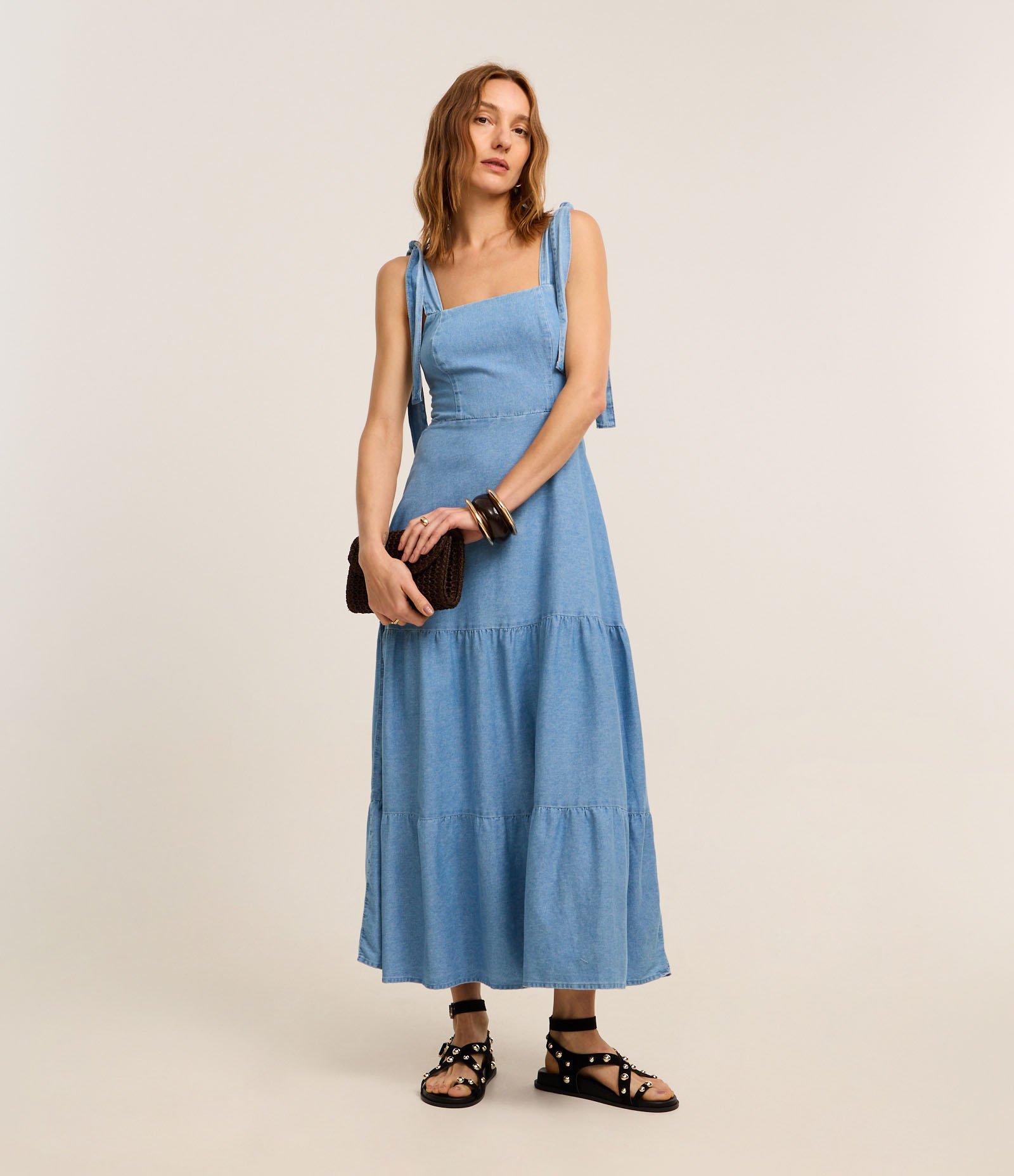 Vestido Midi em Jeans com Laços e Babado na Barra Médio 2