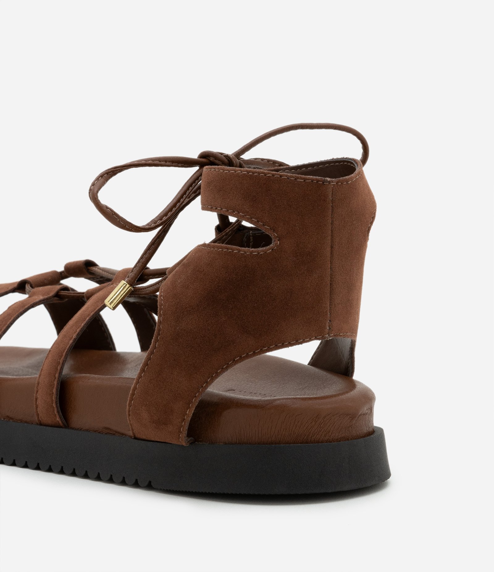 Sandália Rasteira em PU com Camurça e Amarração Marrom 3