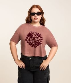 Camiseta Cropped com Estampa Flocada Curve & Plus Size