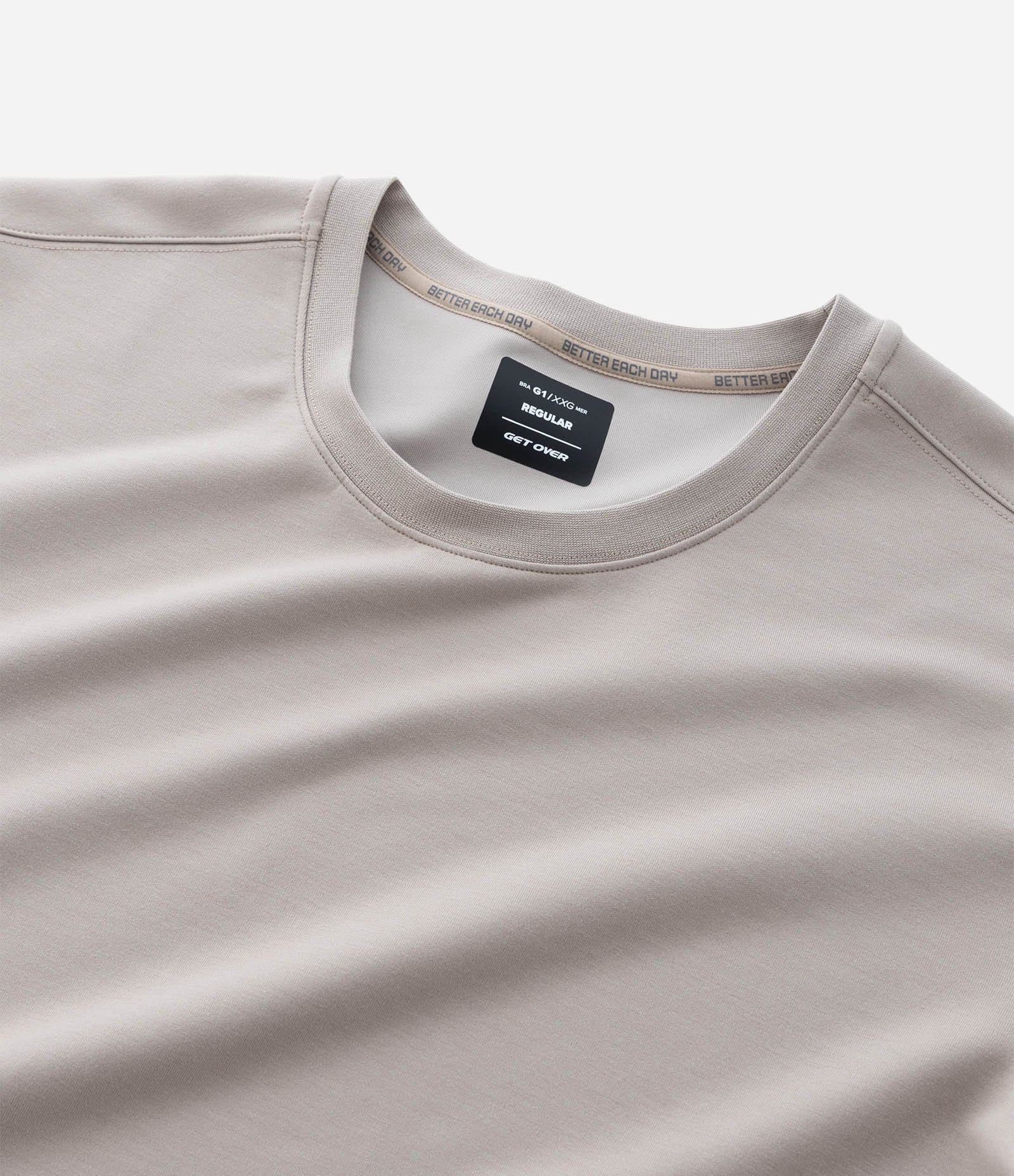 Casaco Fechado Esportivo com Punho Ajustado e Etiqueta Aplicada Bege Acinzentado 8