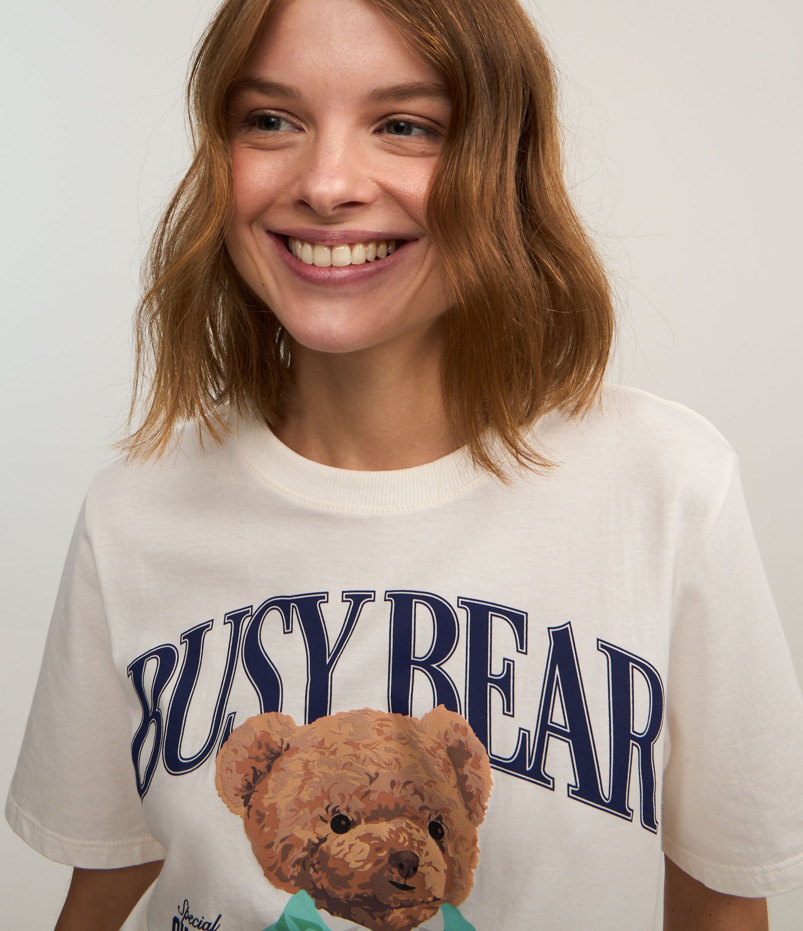 Camiseta Alongada em Algodão com Estampa Busy Bear Branco 3