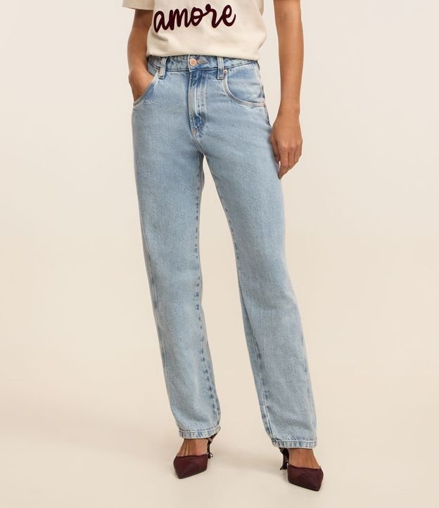 Calça Reta Jeans com Cintura Média