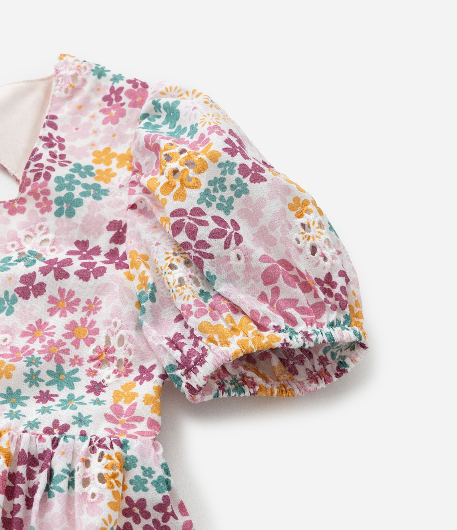 Vestido Infantil em Laise com Estampa Floral - Tam 1 a 6 Anos Multicores 5