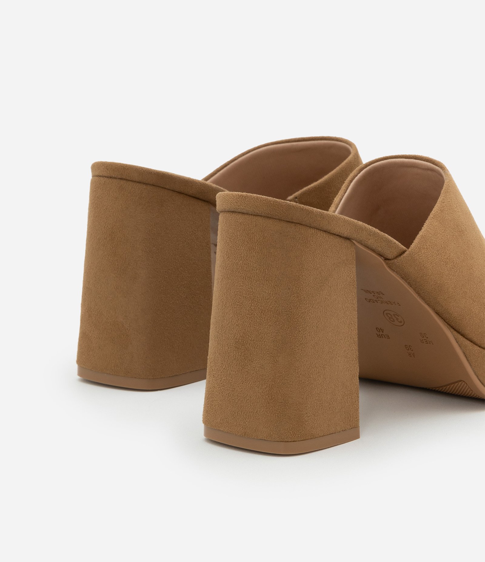 Sandália Mule Meia Pata em PU Marrom 3