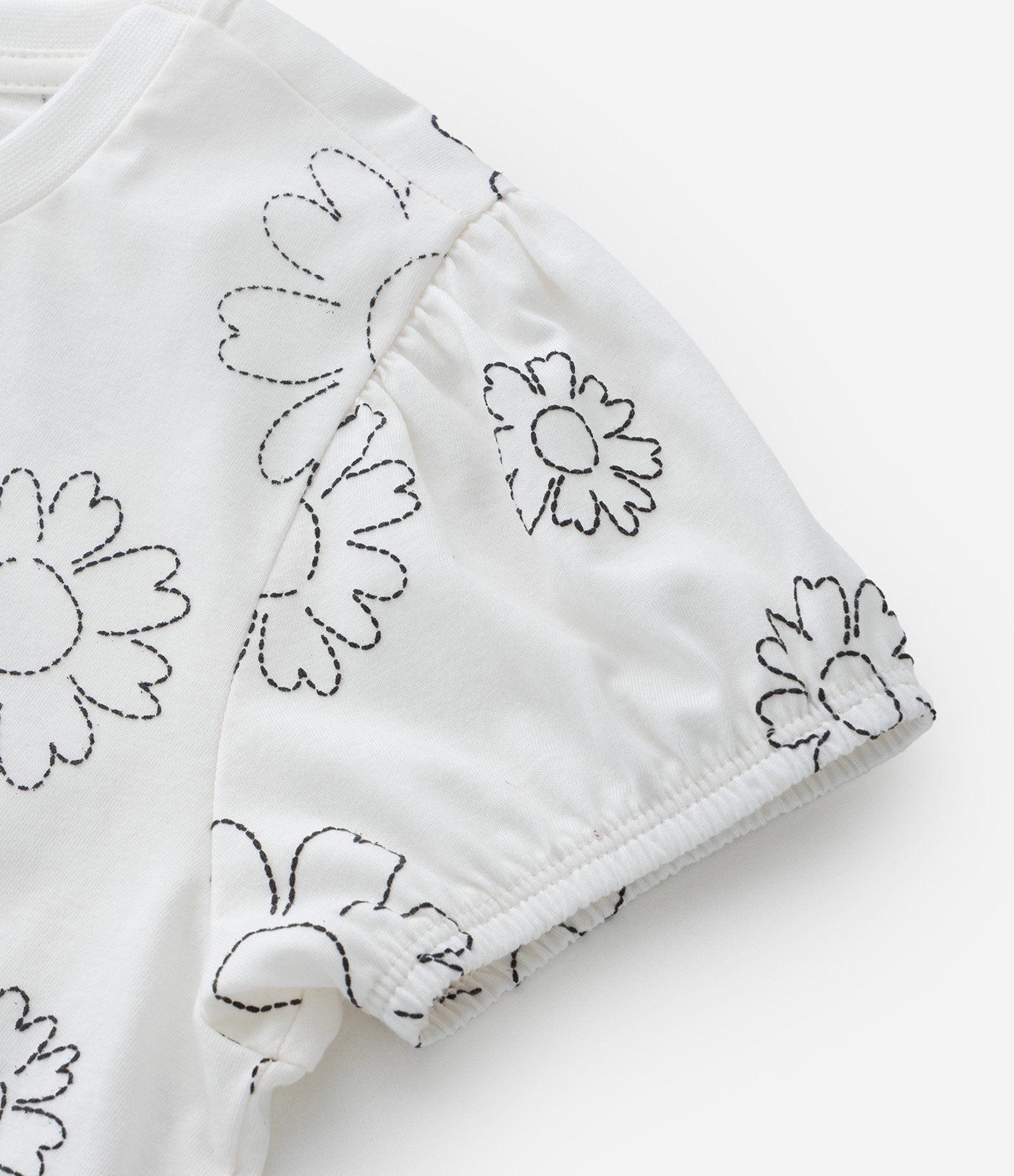 Blusa Infantil com Manga Bufante e Estampa de Flor Puff - Tam 5 a 14 anos Off White 4