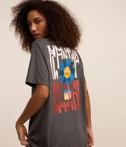 Camiseta em Algodão com Flor Divertida Estampada
