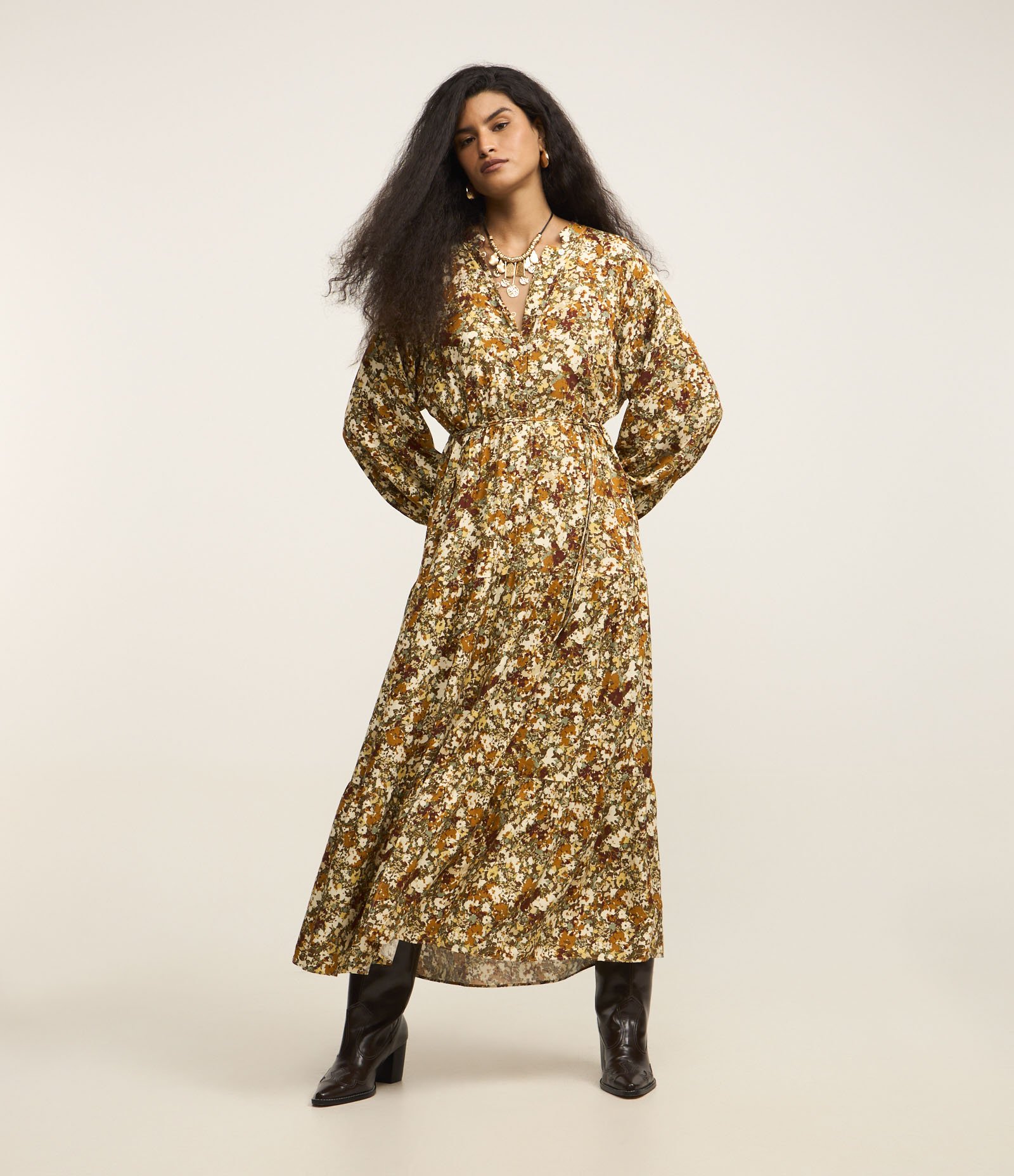 Vestido Western Bata Evasê em Chalis com Estampa Floral Liberty Multicores 4